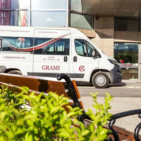 Grami Hotel 4*