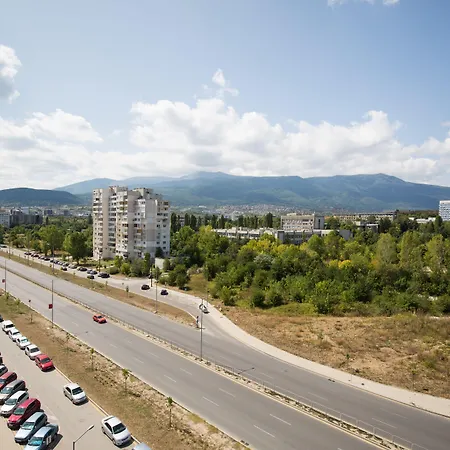 Hotel Grami 4*