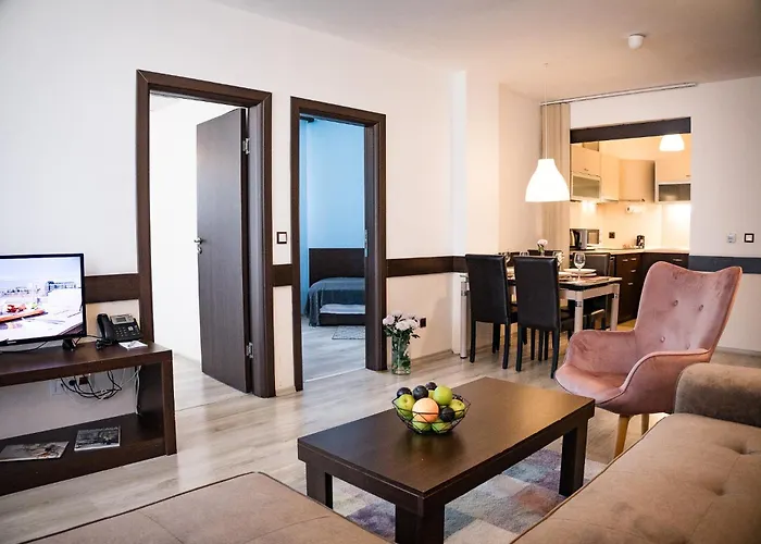 Хотел грами 4*