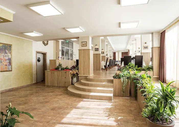 Хотел грами 4*