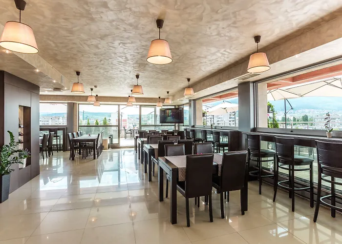 грами Хотел 4*