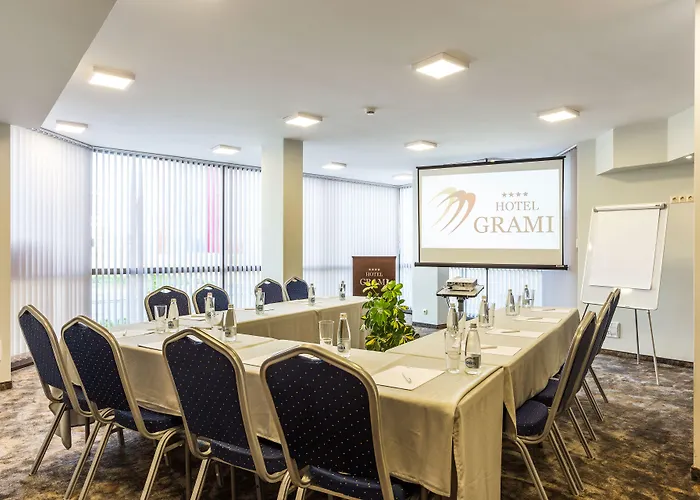 ホテル Grami 4*